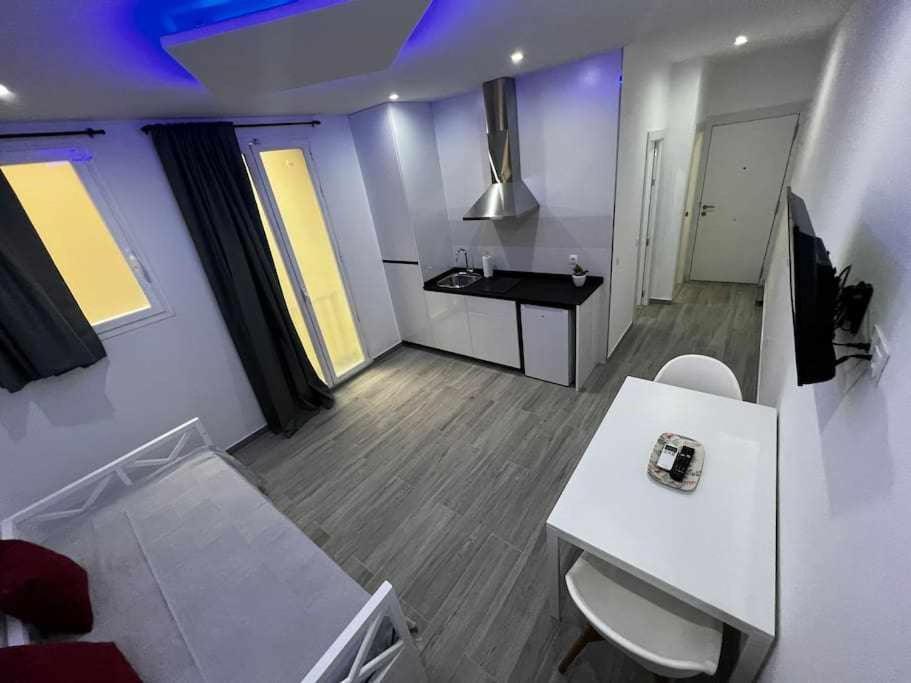 Acogedor Apartamento En Gran Via Мадрид Экстерьер фото