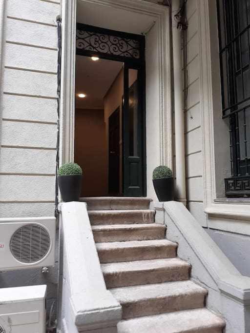 Acogedor Apartamento En Gran Via Мадрид Экстерьер фото